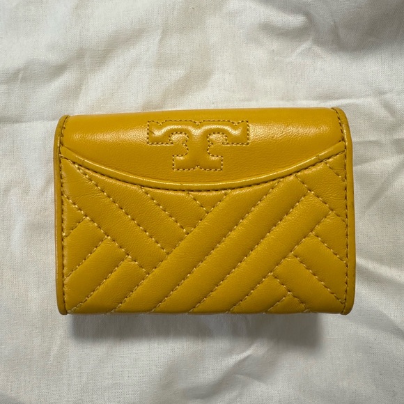 Tory Burch Wallet - Picture 12 of 12